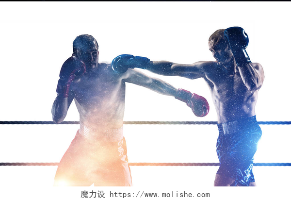 白色背景上的两个拳击手剪影拳击运动概念。混合媒体